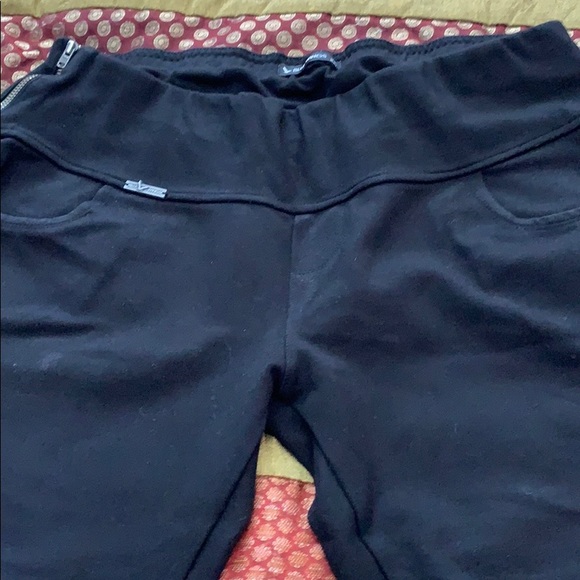 Short pants - Picture 5 of 6